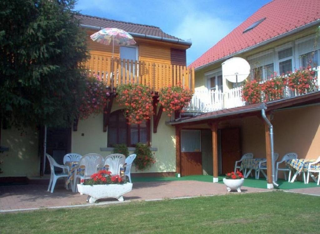 Sarkadi Apartman Hajdúszoboszló 外观 照片