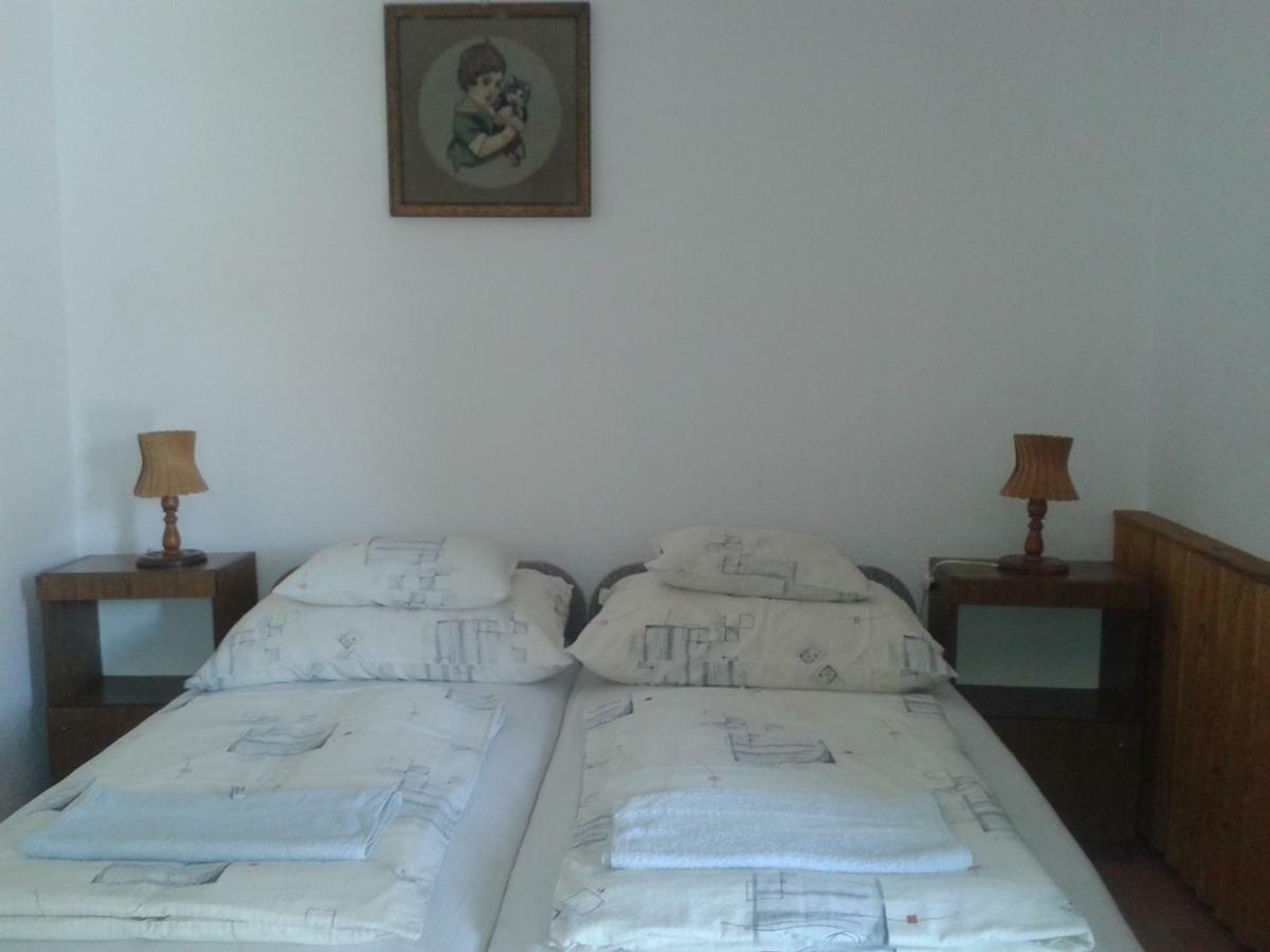 Sarkadi Apartman Hajdúszoboszló 外观 照片