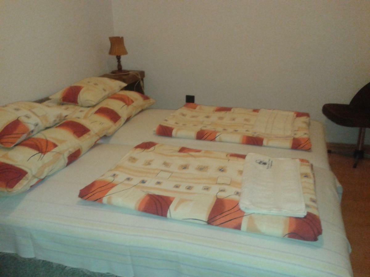 Sarkadi Apartman Hajdúszoboszló 外观 照片